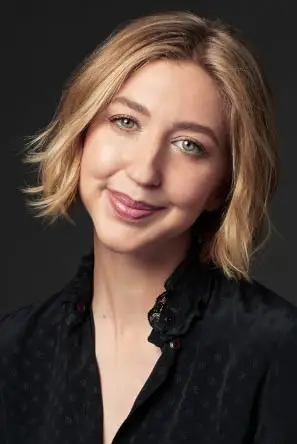 Heidi Gardner Image