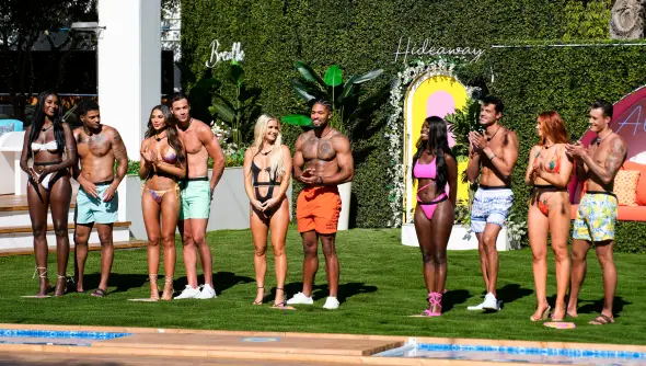 Love Island Season 4 Image