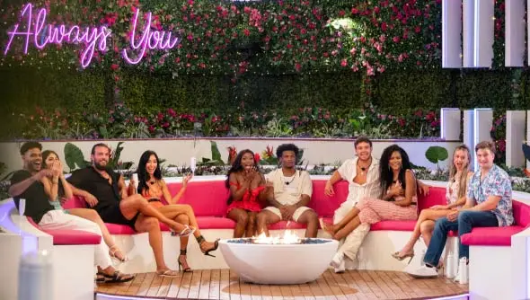 Love Island Season 5 Image