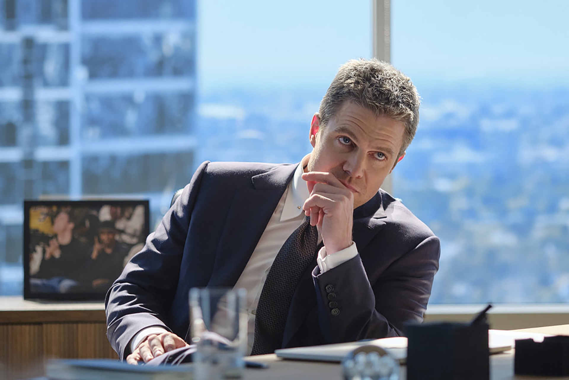 Suits LA Pilot Ted Black