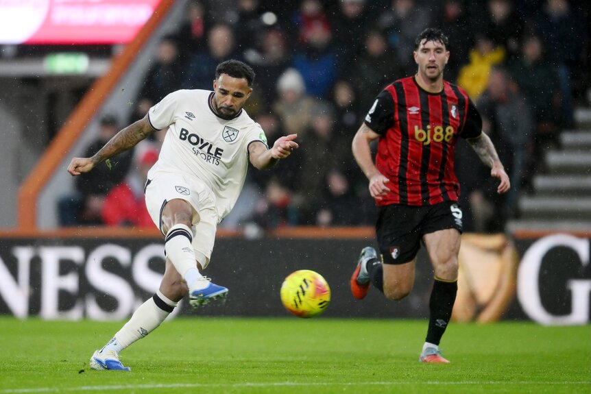 Callum Wilson of West Ham United kicks the ball during the Premier League match between Bournemouth and West Ham United.